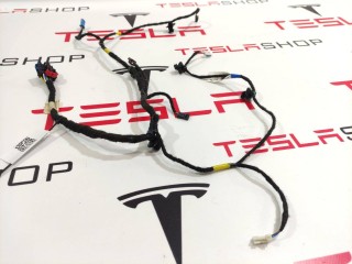 Электропроводка обшивки (карты) двери, ориг. номер 1613836-01-C, Tesla Model S 2-й рест 2021-2026