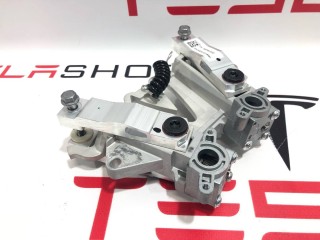 прочая запчасть, ориг. номер 1607360-00-E, Tesla Model S  [2-й рестайлинг] 2021-2026