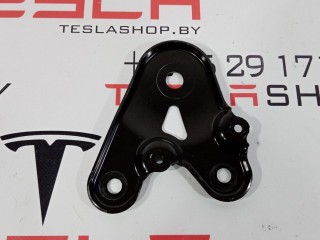 Пластина заднего подрамника, ориг. номер 1044576-00-B, Tesla Model 3 2017-2021