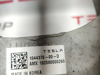 прочая запчасть, ориг. номер 104437600D, 1044037-00-C, Tesla Model 3 2017-2021