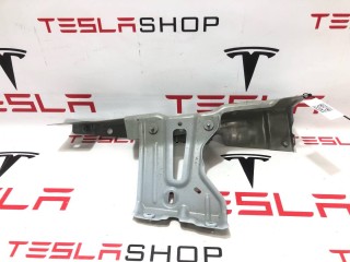 Полка крыла переднего, ориг. номер PT00015623, PT00015624, Rivian R1T 2021-2024