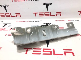 Полка крыла переднего, ориг. номер PT00015623, PT00015624, Rivian R1T 2021-2024