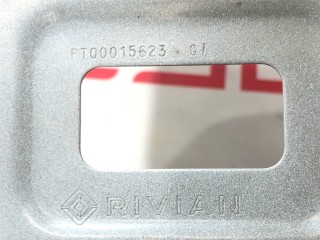 Полка крыла переднего, ориг. номер PT00015623, PT00015624, Rivian R1T 2021-2024
