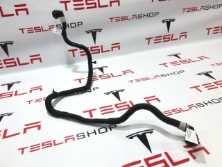 прочая запчасть, ориг. номер 1077595-00-E, Tesla Model 3 2017-2021