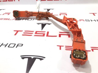 прочая запчасть, ориг. номер 1109000-00-D, Tesla Model 3 2017-2021