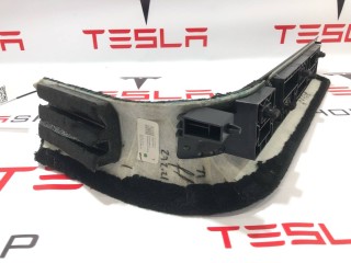 Накладка стойки А, ориг. номер 1566074-00-D, 1587445-00-B, Tesla Model S 2-й рест 2021-2026