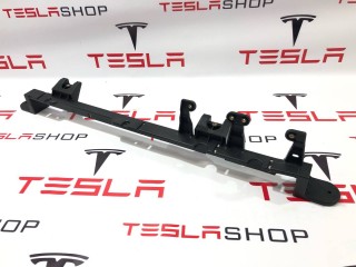 Кронштейн крепления вентилятора кондиционера, ориг. номер 1054164-00-E, Tesla Model X 2015-2021
