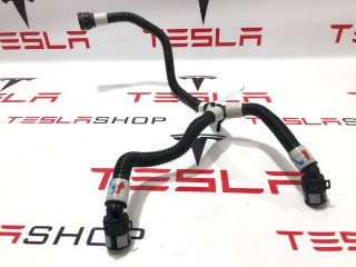 Патрубок системы охлаждения (RIVIAN R1T), ориг. номер PT00061707-D, Rivian R1T 2021-2024