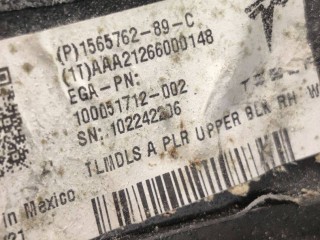 Накладка стойки А, ориг. номер 1565762-00-C, Tesla Model S 2-й рест 2021-2026