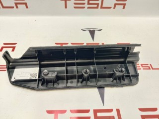 Накладка лонжерона, ориг. номер 1606537-00-C, 1606537-00-B, Tesla Model S 2-й рест 2021-2026