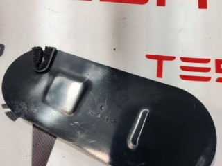 Заглушка замка двери, ориг. номер 1064669-00-A, Tesla Model S 2-й рест 2021-2026