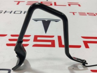 Петля фиксации сидений, ориг. номер 1609969-00-B, Tesla Model S 2-й рест 2021-2026
