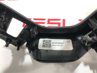 Корпус декоративный подушки безопасности водителя, ориг. номер PT00000910-L, PT00000913-G1, 651210000A, Rivian R1T 2021-2024