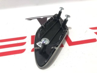Накладка стойки А, (средняя высота), ориг. номер PT00032993, PT00003415, Rivian R1T 2021-2024