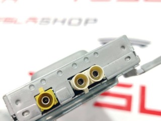 Радио FM/HD/XM, ориг. номер 1622932-00-A, 1622932-99-B, Tesla Model S 2-й рест 2021-2026