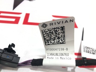 Электропроводка центральной панели, ориг. номер 35523423, PT00047238-B, Rivian R1T 2021-2024