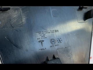 прочая запчасть, ориг. номер 1004535-00-B, Tesla Model S 2012-2016