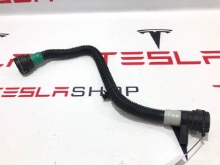 Шланги охлаждающей жидкости, ориг. номер 1600870-00-A, 1585713-00-B, Tesla Model S 2-й рест 2021-2026