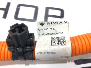 Проводка джаншен бокс DC-DC конвертер, ориг. номер PT00033174, C100033174-E, Rivian R1T 2021-2024