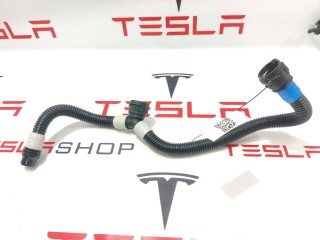 Шланги охлаждающей жидкости, ориг. номер 1752119-03-B, 1585715-00-B, Tesla Model S 2-й рест 2021-2026