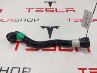 Шланги охлаждающей жидкости, ориг. номер 1585712-00-B, 1593942-00-A, Tesla Model S 2-й рест 2021-2026