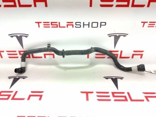 прочая запчасть, ориг. номер 1588906-00-C, 1588905-00-C, Tesla Model X  [рестайлинг] 2021-2026