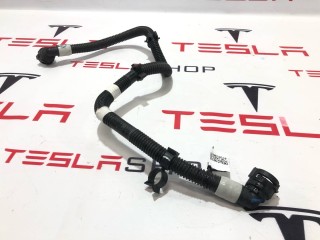 Патрубок системы охлаждения (RIVIAN R1T), ориг. номер PT00061742, Rivian R1T 2021-2024