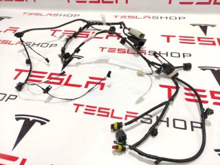 Электропроводка подкапотная, ориг. номер 1032438-00-F, Tesla Model X 2015-2021