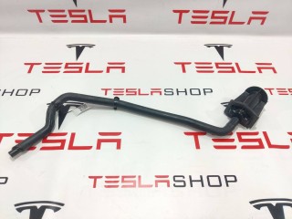 Сливной шланг кондиционера, ориг. номер 1615754-00-A, 1618347-00-A, Tesla Model S 2-й рест 2021-2026