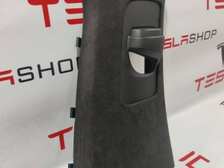 Накладка стойки B, внутренняя, ориг. номер 1035954-16-I, 1043486-00-B, Tesla Model X 2015-2021