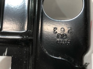 Кронштейн крепления потолка и панорамного стекла, ориг. номер PT00017957-H-001, 35523419, 62996C, Rivian R1T 2021-2024