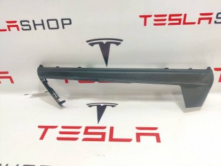 Накладка салазки сидения (пассажирская), ориг. номер 1624937-00-A, Tesla Model X 2015-2021
