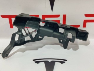 прочая запчасть, ориг. номер 1051825-00-B, 1056083-00-C, Tesla Model X  [рестайлинг] 2021-2026