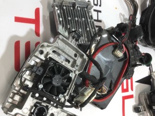 фара (запчасти) прав., ориг. номер C300000464-L, PT00000464H, Rivian R1T 2021-2024
