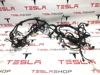 Электропроводка центральной панели, ориг. номер 1047278, 5082436, 74357404, Tesla Model X 2015-2021