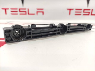 прочая запчасть, ориг. номер 1003693-00-C, Tesla Model S 2012-2016