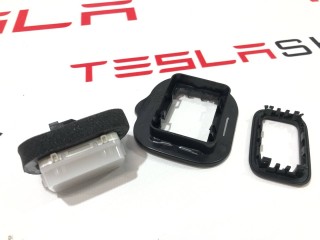 Фонарь подсветки салона, ориг. номер PT00039750, Rivian R1T 2021-2024