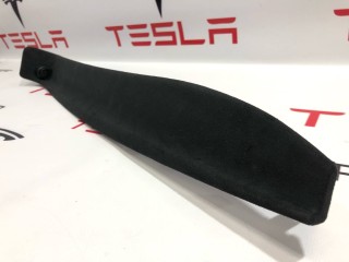 Накладка декоративная стойки A (магнит), ориг. номер 1050294-06-H, Tesla Model X 2015-2021