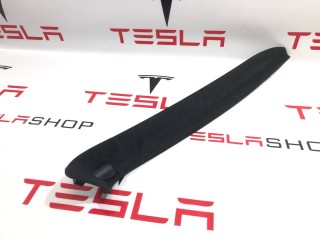 Накладка декоративная стойки A (магнит), ориг. номер 1050294-06-H, Tesla Model X 2015-2021