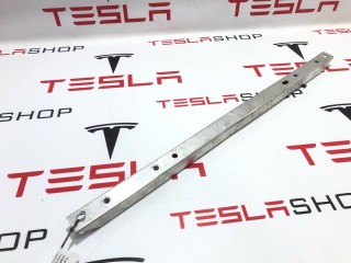 Усилитель бокса подкапотного, ориг. номер 1104777-00-A, Tesla Model 3 2017-2021
