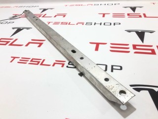 Усилитель бокса подкапотного, ориг. номер 1104777-00-A, Tesla Model 3 2017-2021