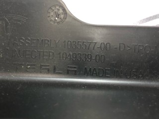 Накладка пластиковая под рулевой колонкой, ориг. номер 1035577-00-D, Tesla Model X 2015-2021