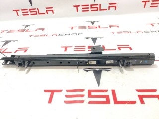 Салазка переднего сиденья левая, ориг. номер 1101682-99-B, Tesla Model 3 2017-2021
