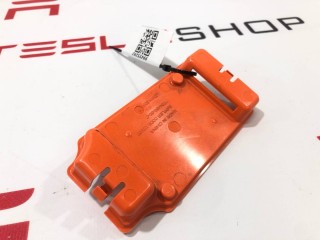 прочая запчасть, ориг. номер 1065732-00-A, Tesla Model X 2015-2021