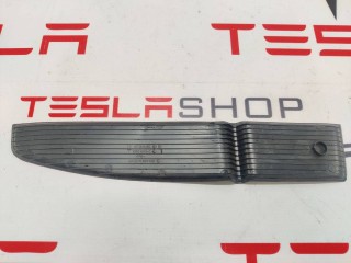 Коврик кармана двери, ориг. номер 1085243-00-C, Tesla Model 3 2017-2021