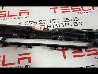 прочая запчасть, ориг. номер 1100574-00-H, Tesla Model Y 2020-2026