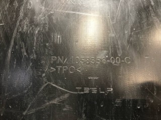 Диффузор бампера заднего, ориг. номер 1058356-00-C, Tesla Model X 2015-2021