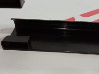 Заглушка салазки сиденья, ориг. номер 1097490-00-C, Tesla Model 3 2017-2021