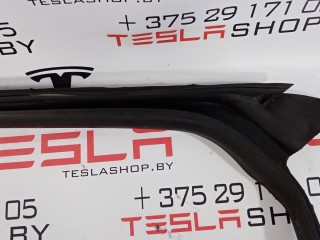 Уплотнитель проема дверного, ориг. номер 1090500-00-K, Tesla Model 3 2017-2021