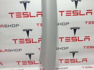 Накладка стойки С, ориг. номер 1086269-01-L, Tesla Model 3 2017-2021